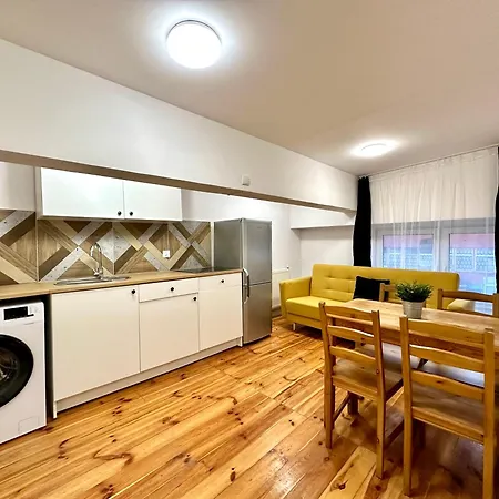 Apartment Mieszkanie Przy Plazy - Galczynskiego 4 *