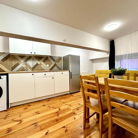 Mieszkanie Przy Plazy - Galczynskiego 4 *